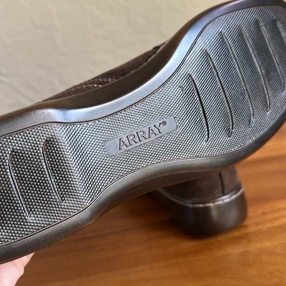 Array Brown Suede Women's Loafers size 11 new‎ without box - Picture 4 of 6